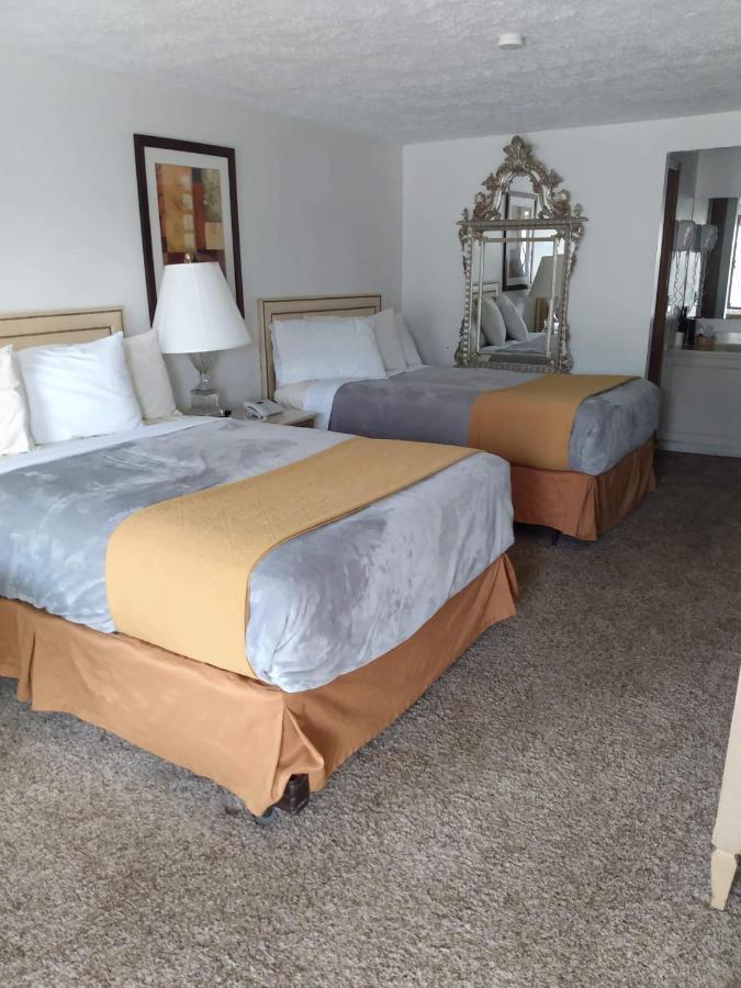 קיימברידג' Deer Creek Motel מראה חיצוני תמונה